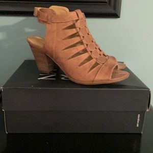 Naturalizer Talan Latte Leather Peep Toe Bootie